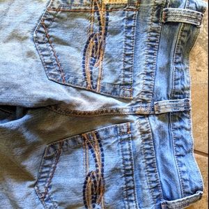 Cinch jeans